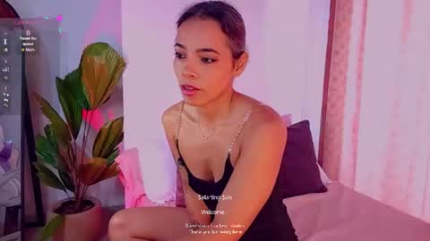 Sasha Klein online show from July 26, 1:41 pm