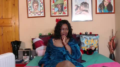 SassynBooty4u online show from May 30, 7:21 pm