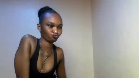 Tina online show from February 23, 1:10 pm