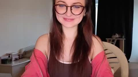 Lori online show from February 27, 4:07 pm