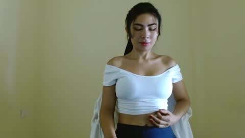 Snapshot of saturno369 chatting on February 20, 12:15 pm Goodess Saturn online show from February 20, 12:15 pm