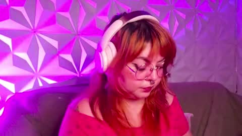 Snapshot of satyn_doll chatting on September 17, 11:36 pm Gina George online show from September 17, 11:36 pm