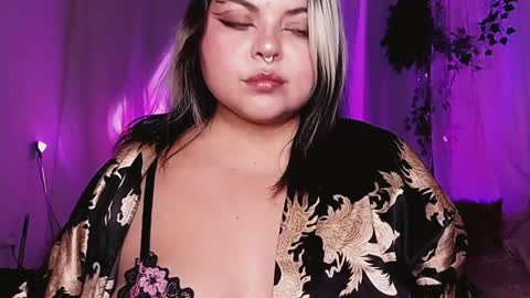 Snapshot of satyn_doll chatting on January 11, 1:59 am Gina George online show from January 11, 1:59 am