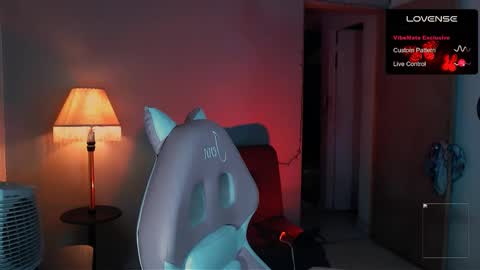 I AM JENN  online show from January 12, 1:53 am