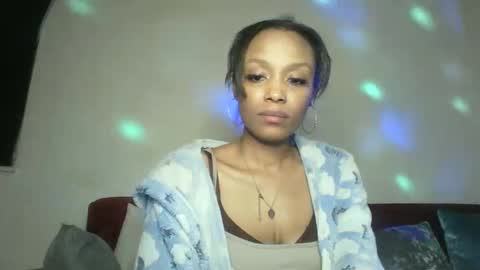 Snapshot of saucy_shanice chatting on September 14, 2:53 am Shaniiice online show from September 14, 2:53 am