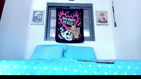 Zaren online show from June 25, 7:59 pm