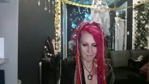 SaucySky online show from October 23, 10:49 pm