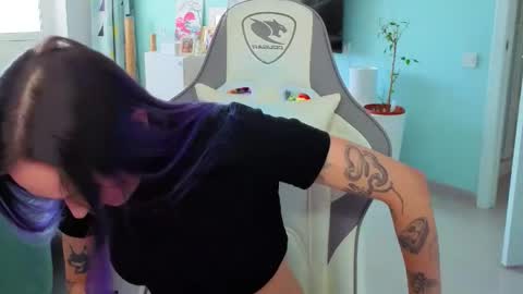 Ariel online show from April 9, 4:37 am