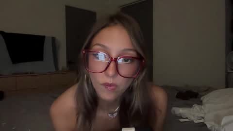 savannaluv online show from September 9, 11:48 pm