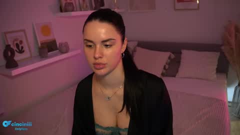 Naomi online show from February 26, 7:51 pm