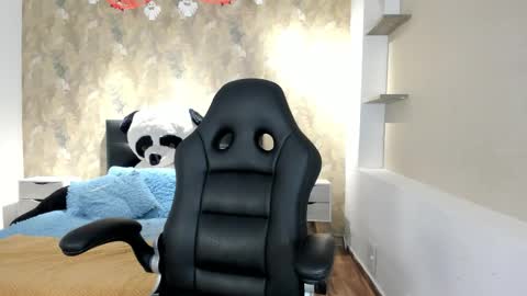 Saya Amaretto  online show from October 21, 8:13 pm