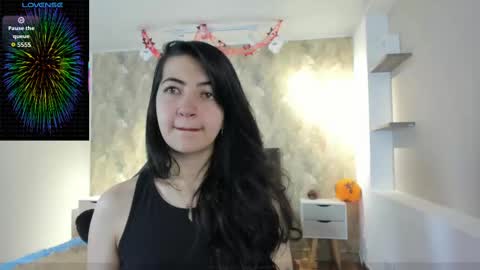 Snapshot of saya_amaretto1 chatting on October 15, 8:11 pm Saya Amaretto online show from October 15, 8:11 pm