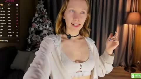 Ellis 3 online show from July 30, 5:58 pm
