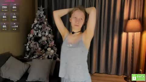 Ellis 3 online show from July 26, 6:15 pm