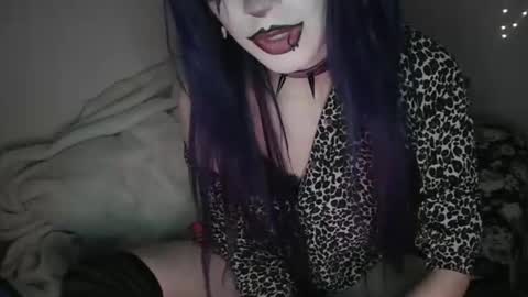 Scary online show from December 8, 6:01 am