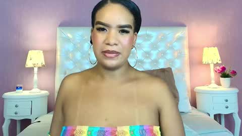 Snapshot of scarleett_fox_ chatting on October 19, 9:06 pm Scartlett online show from October 19, 9:06 pm