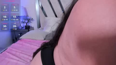 Claudia  online show from October 22, 9:20 pm