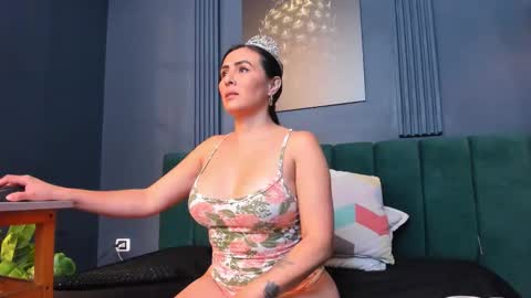 Scarlet Edwars online show from February 17, 7:13 pm