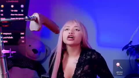 scarlet_gold online show from June 11, 12:32 am