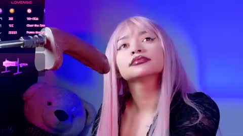 scarlet_gold online show from June 10, 10:52 pm