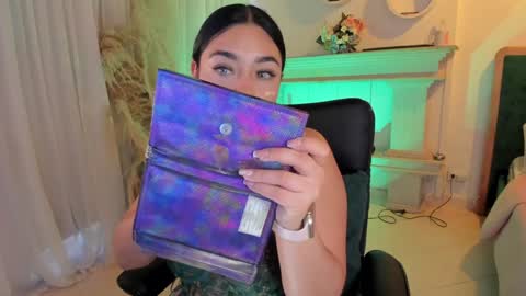 Snapshot of scarlet_miller_1 chatting on January 30, 11:33 am Celeste online show from January 30, 11:33 am