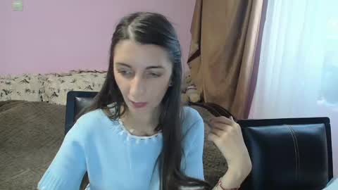 Scarlet online show from May 14, 5:08 pm