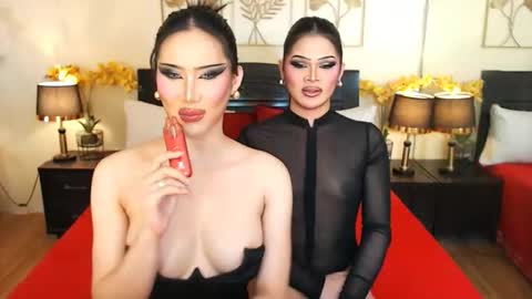 Scarlet online show from March 2, 6:36 pm