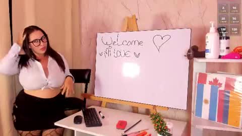 Scarlett online show from June 20, 2:20 pm