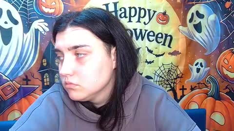 ScarletCargo online show from October 28, 9:26 am