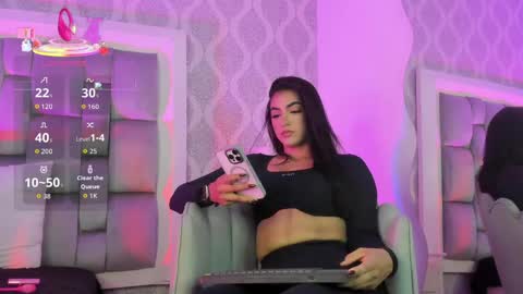              online show from May 18, 7:42 pm