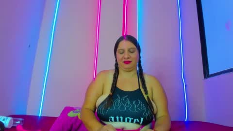 SCARLETH online show from December 21, 7:38 pm