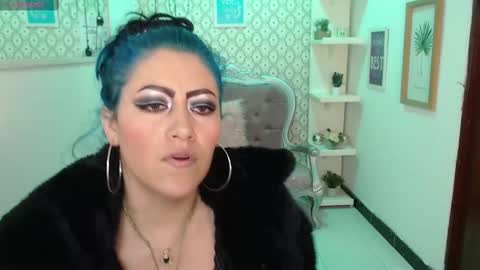 Snapshot of scarleth_bluee chatting on March 8, 3:26 am Scarleth online show from March 8, 3:26 am