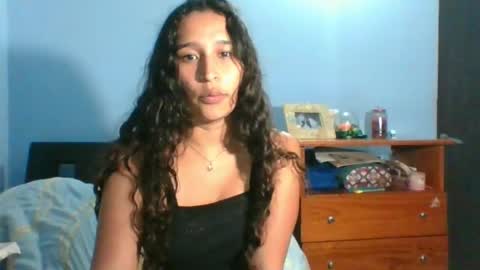 Snapshot of scarletscott_ chatting on January 11, 3:13 am Nataly online show from January 11, 3:13 am