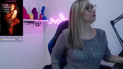 Scarlett online show from January 15, 11:49 am