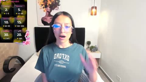 Snapshot of scarlett__bell chatting on February 26, 12:38 pm Scarlett online show from February 26, 12:38 pm