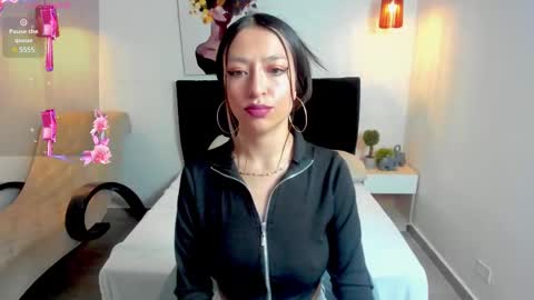Snapshot of scarlett__bell chatting on February 12, 12:44 pm Scarlett online show from February 12, 12:44 pm