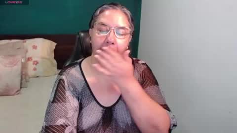 Scarlett  online show from July 7, 8:40 am