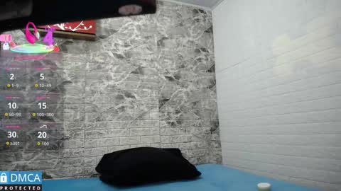 Snapshot of scarlett_fire5 chatting on September 10, 12:05 pm scarlett_fire5 online show from September 10, 12:05 pm