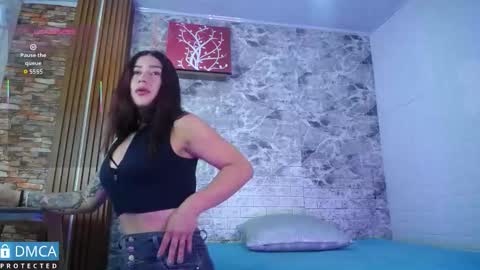 Snapshot of scarlett_fire5 chatting on September 12, 11:07 am scarlett_fire5 online show from September 12, 11:07 am