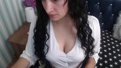 Snapshot of scarlett_keaton chatting on February 21, 5:02 am scarlett_keaton online show from February 21, 5:02 am
