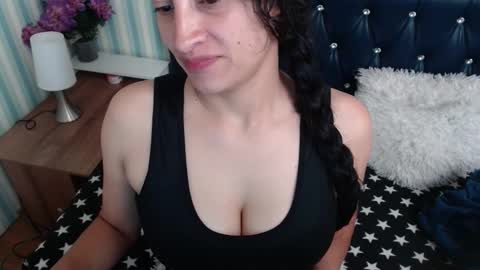 Snapshot of scarlett_keaton chatting on October 3, 12:21 pm scarlett_keaton online show from October 3, 12:21 pm