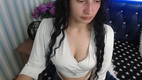 Snapshot of scarlett_keaton chatting on January 16, 5:21 am scarlett_keaton online show from January 16, 5:21 am