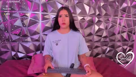 scarlett_kiiss online show from December 19, 12:30 pm