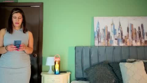 Scarlett online show from February 8, 5:27 pm