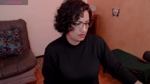 Snapshot of scarlett_sax chatting on February 7, 2:19 am Scarlett sax online show from February 7, 2:19 am