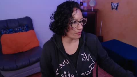Snapshot of scarlett_sax chatting on March 7, 12:58 am Scarlett sax online show from March 7, 12:58 am