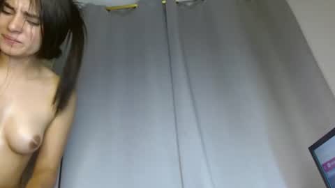 Scarlett zin follow me online show from July 23, 1:58 am