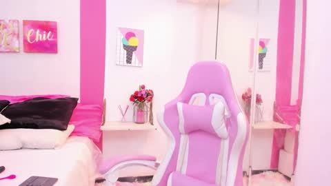 Scarlette  online show from February 27, 3:36 am