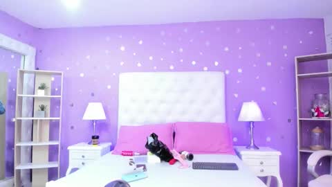 Scarlette  online show from November 25, 3:09 am