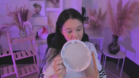 Snapshot of scarlettmurr chatting on October 8, 7:07 pm scarlettmurr online show from October 8, 7:07 pm